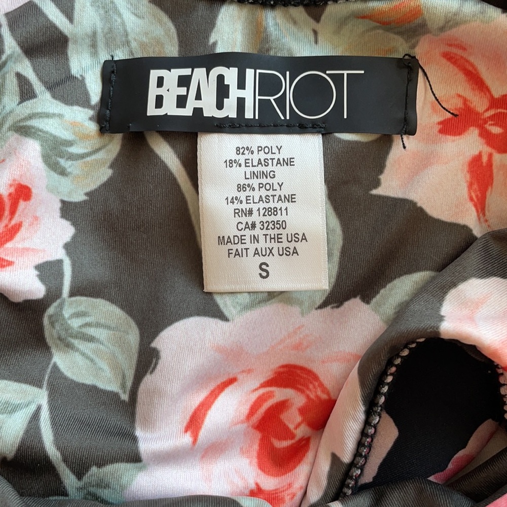 Beach Riot one piece - Picture 4 of 4